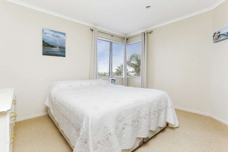 72 Ardern Avenue Stanmore Bay_16