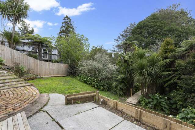 17 Golf Road New Lynn_4