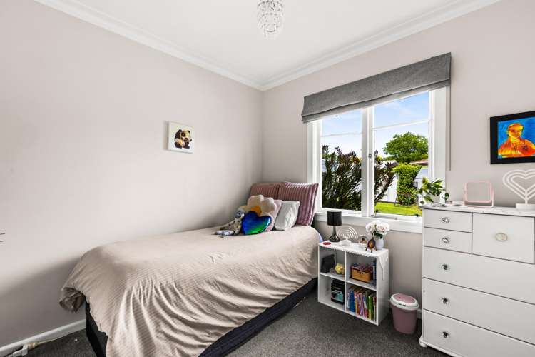 10 Plassey Street Havelock North_14