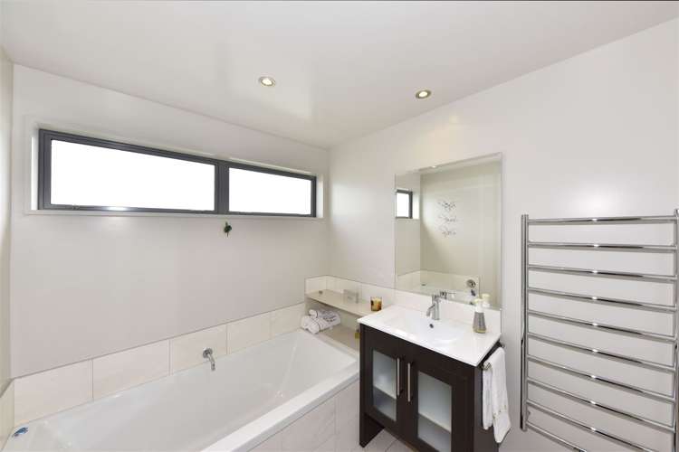 27 Strowan Road Strowan_16