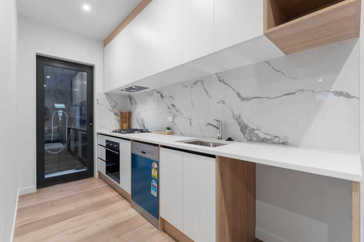 14 Bela Vista Boulevard Swanson_10