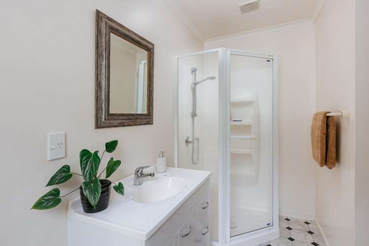 1 Grasmere Way Bethlehem_30