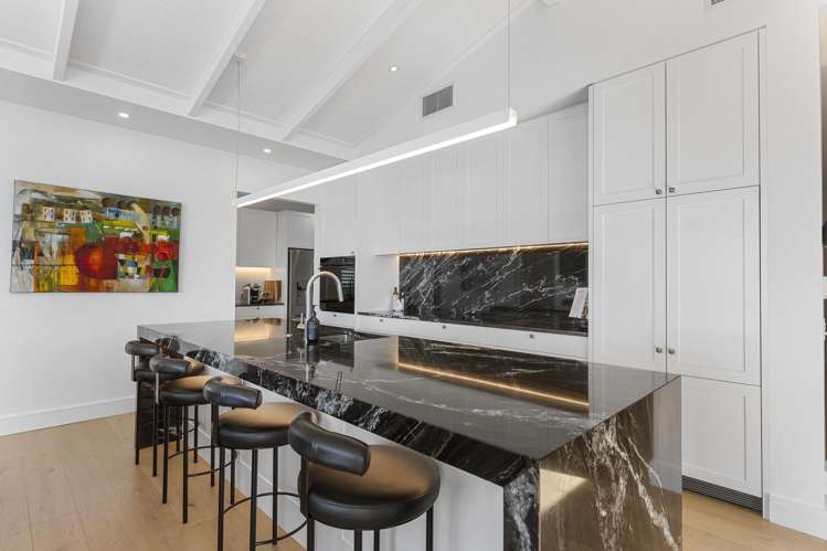 76 Bramley Drive Farm Cove_24