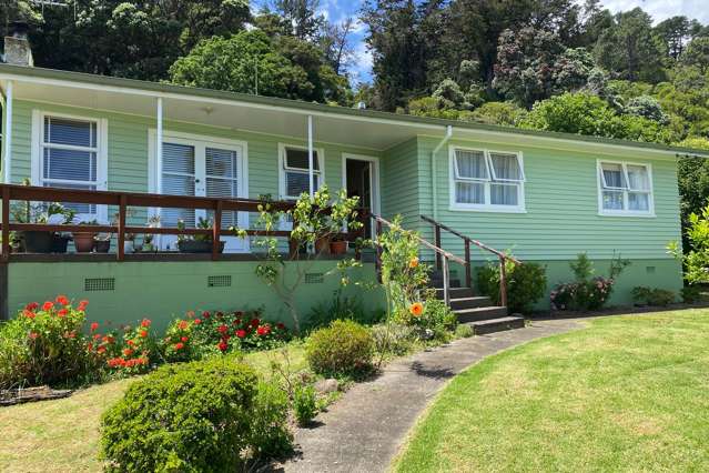 Lifestyle, Location & Loads of Potential!