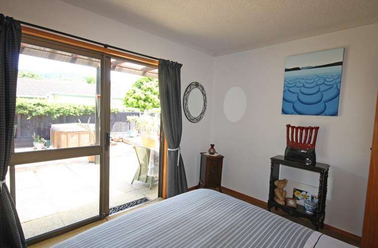 123b Onemana Drive Onemana_13