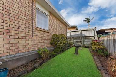 11/169 Sturges Road_1