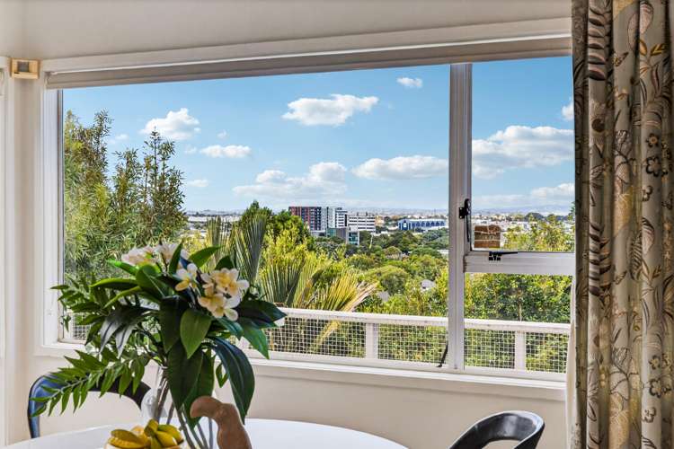 61B Te Kawa Road Greenlane_4