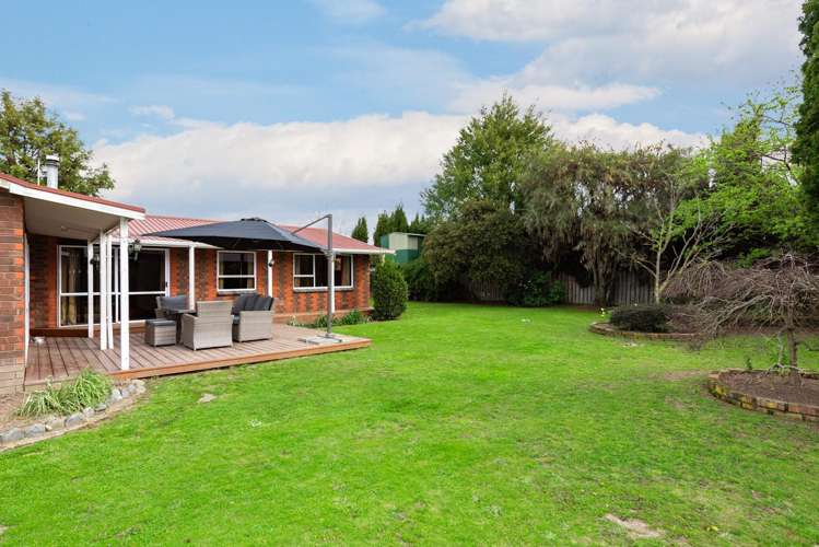 4 Gill Crescent Redwoodtown_0