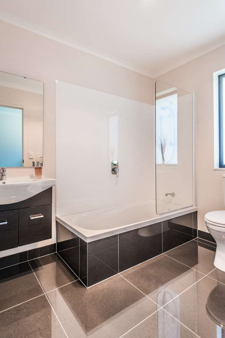 10 Maylee Crescent Gulf Harbour_12