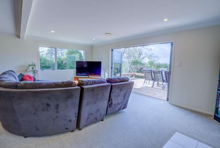 20 Glenwood Grove Whatawhata_6