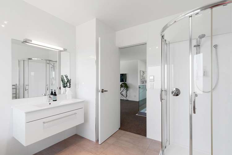 31 Pohutukawa Parade Riverhead_21