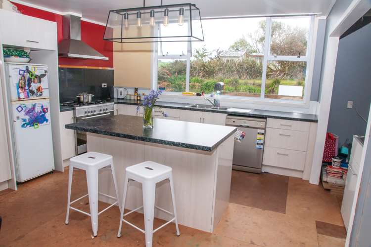 8 Tui Street Piopio_3