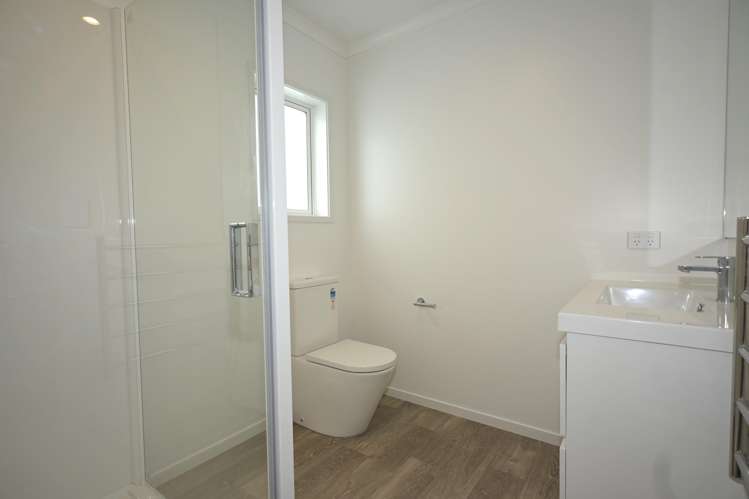 15 River Road Kawerau_5