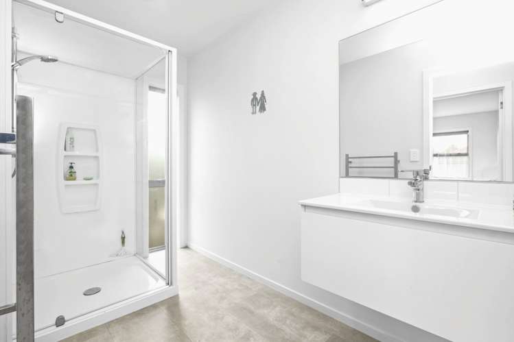 9 Mylindas Road Kaiaua_12