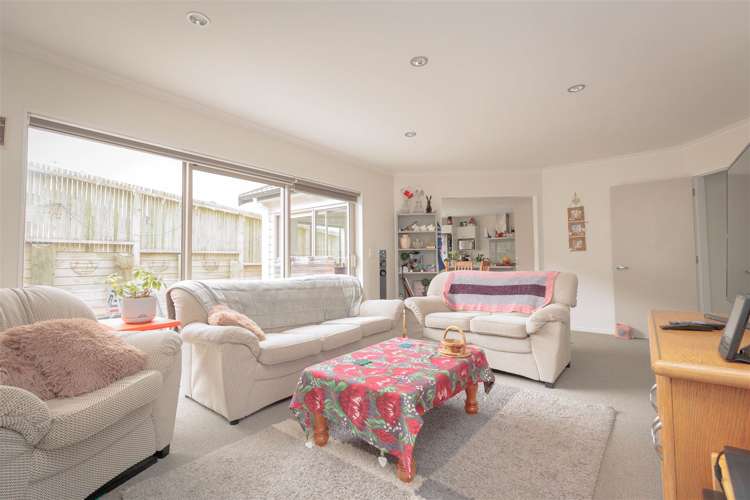 36 Mauldeth Terrace Churton Park_1