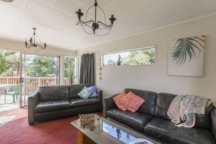 14 Kowhai Grove Raumati Beach_7