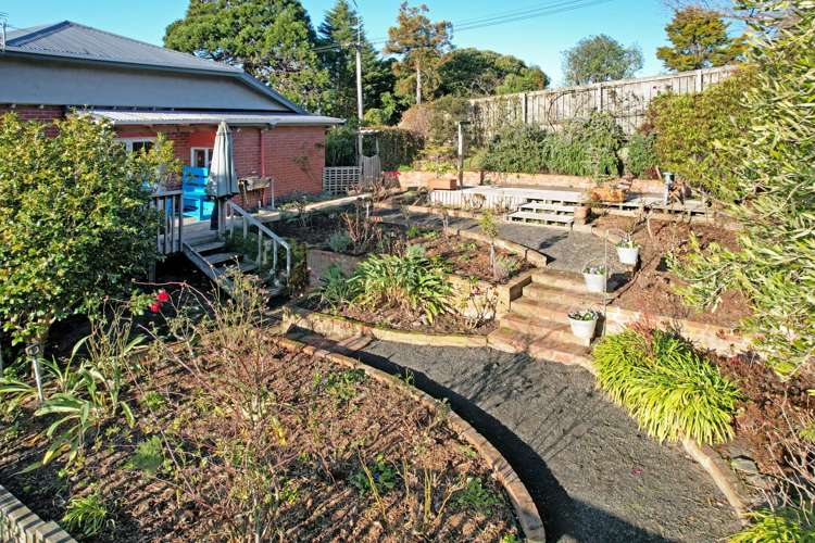 36 Middleton Road Kew_14