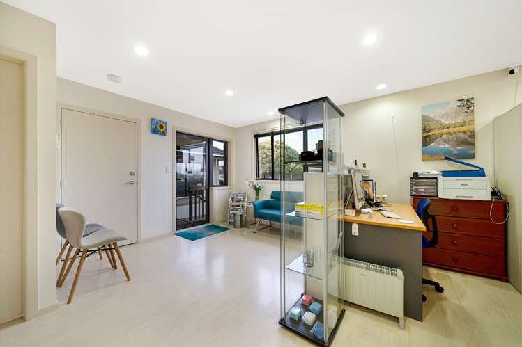 269 Te Atatu Road Te Atatu South_11