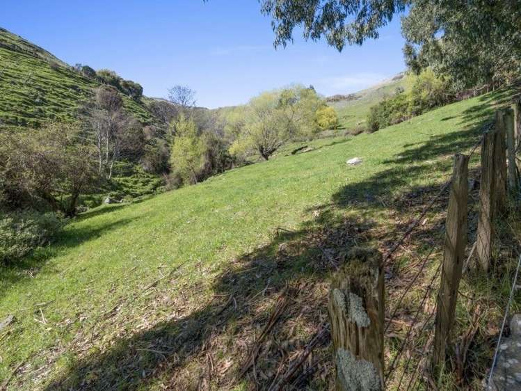 4987 Christchurch Akaroa Road Little River_24