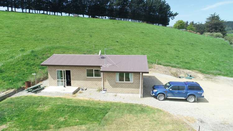 50 Simm Road Kia Ora_3