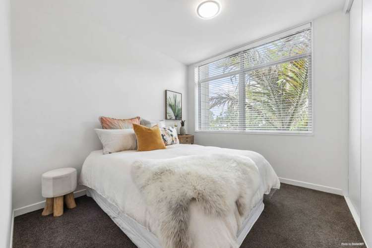 1 Bickerton Way Flat Bush_6