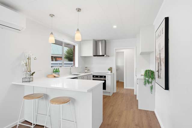 76 Avonhead Road Avonhead_1