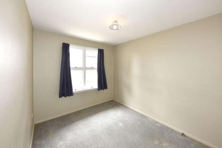 2/124 Huxley Street Sydenham_10