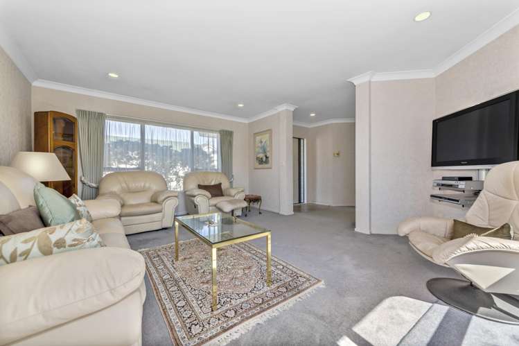 2/41 West Fairway Golflands_5