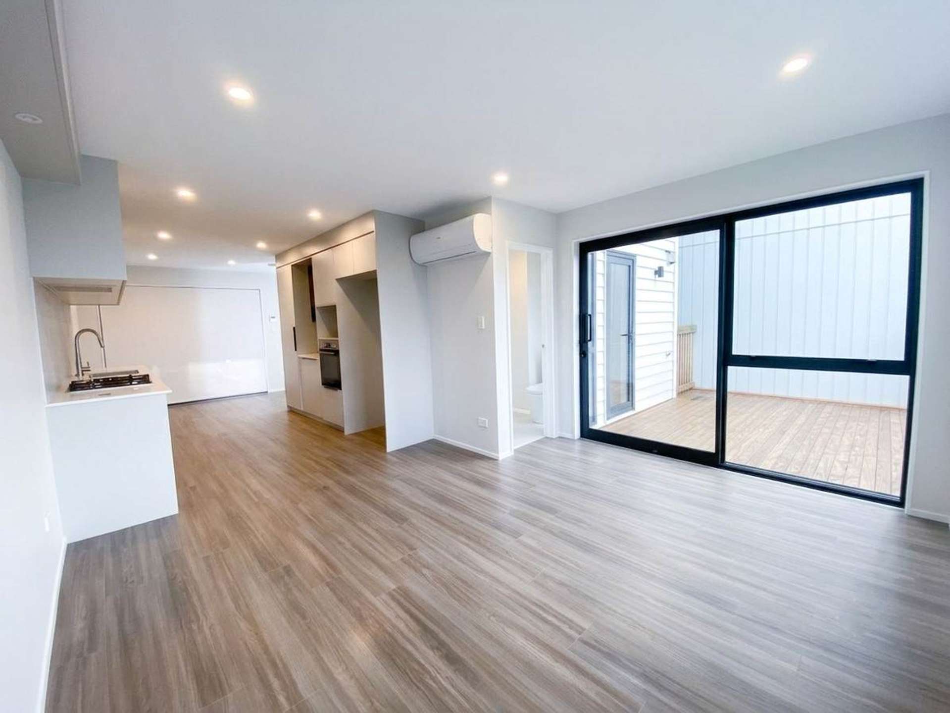 7/33 Buscomb Avenue Henderson_0
