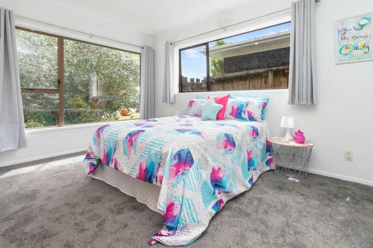 6 Palm Court Drive Glen Eden_11