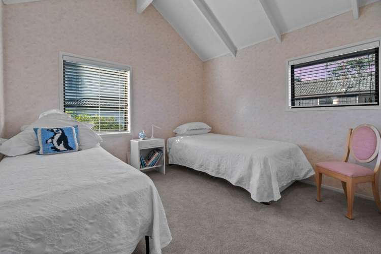 2/1 Penzance Road Mairangi Bay_17