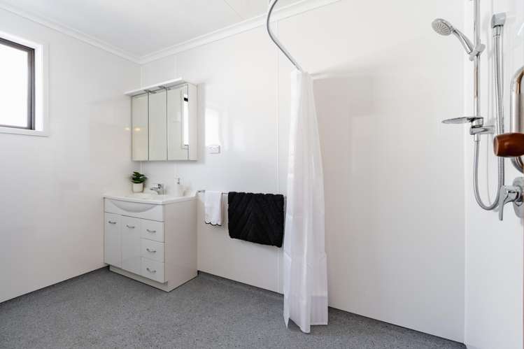 38A Eskvale Street St Kilda_13
