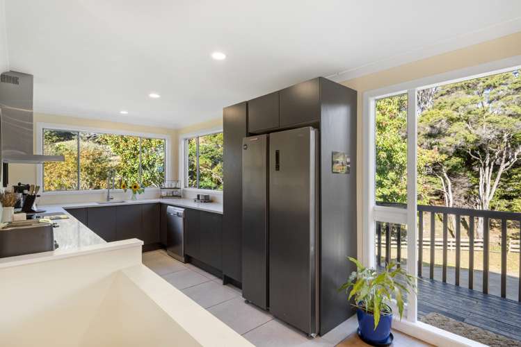 896 Haruru Road Wainui_9