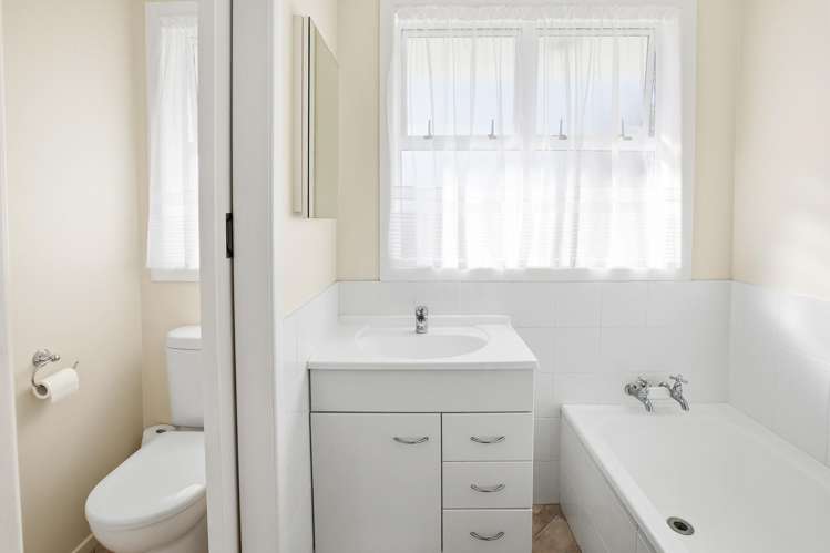 238 Omata Road Spotswood_19