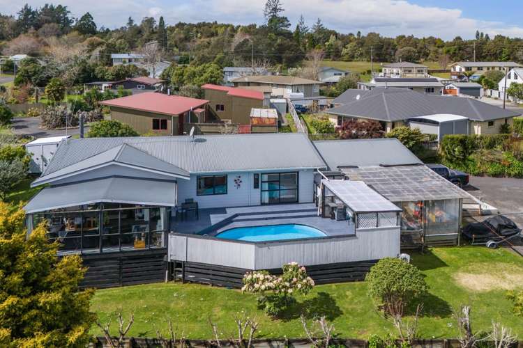 2 Islington Terrace Waihi_12