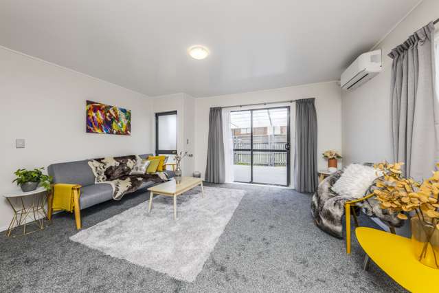 1/98 Shifnal Drive Randwick Park_2