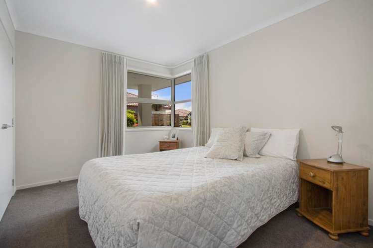 17 Ballantyne Way Aongatete_13