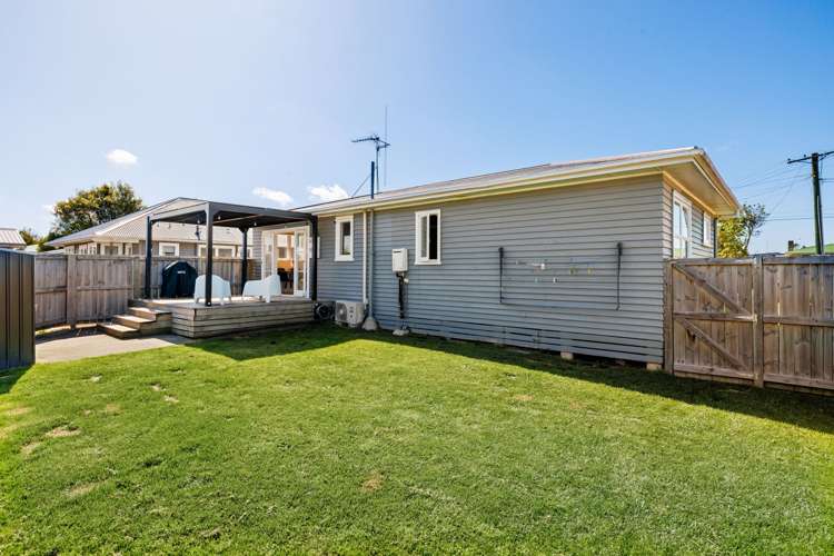 2/19 Bruce Avenue Glenview_12