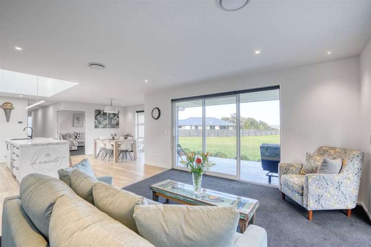 25 Racecourse Terrace Rise Hokitika_12