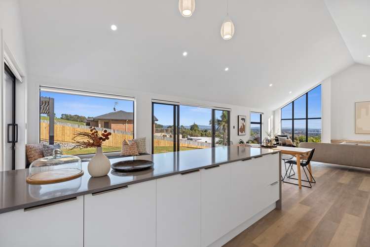 11 Holcombrooke Lane Welcome Bay_8