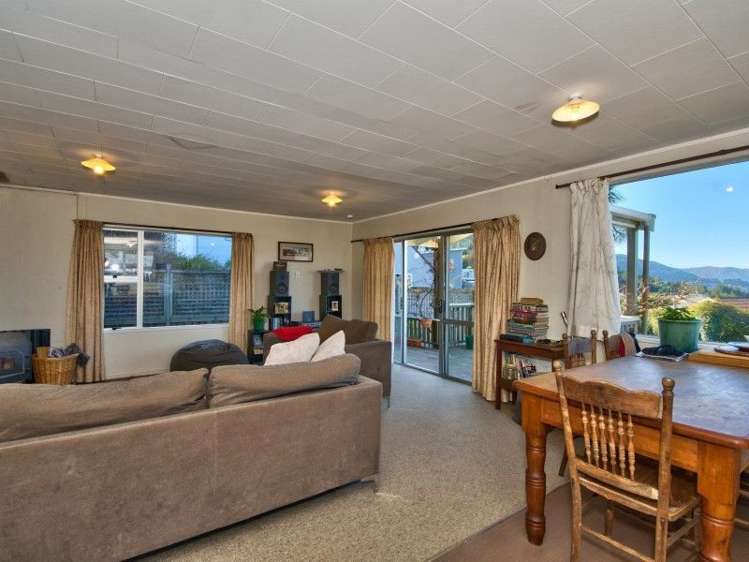 30 Avalon Crescent Fernhill/Sunshine Bay_10