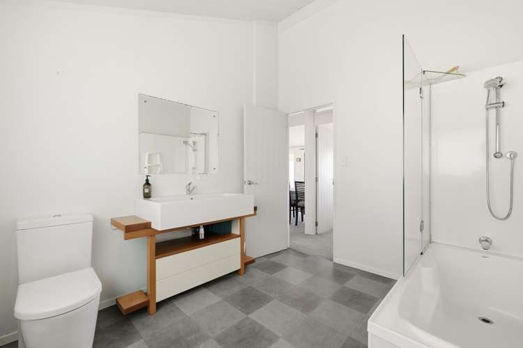 31 Karewa Parade Papamoa_18