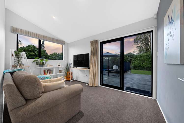 20 Lilian Place Farm Cove_11