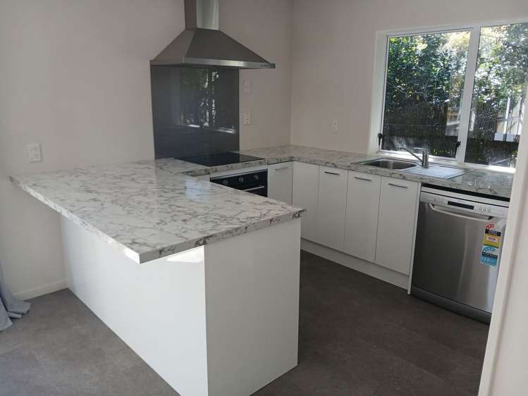 2/179 Richardson Road_0