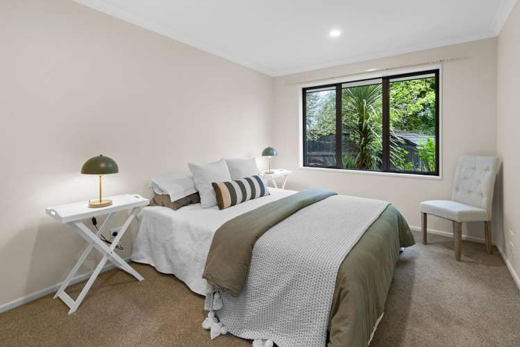 100 Mcmahon Drive Aidanfield_14