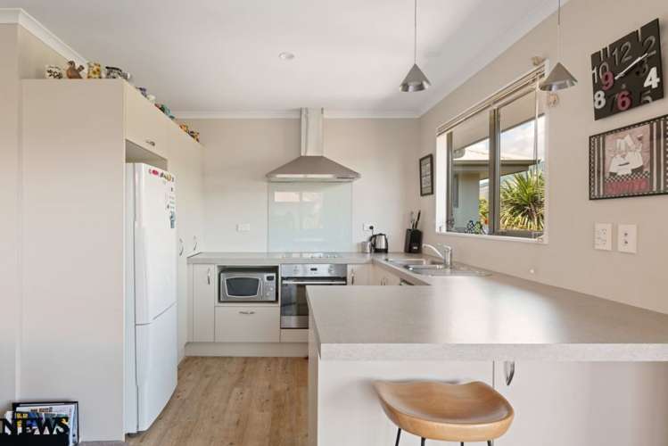 10 Valley Heights Road_0