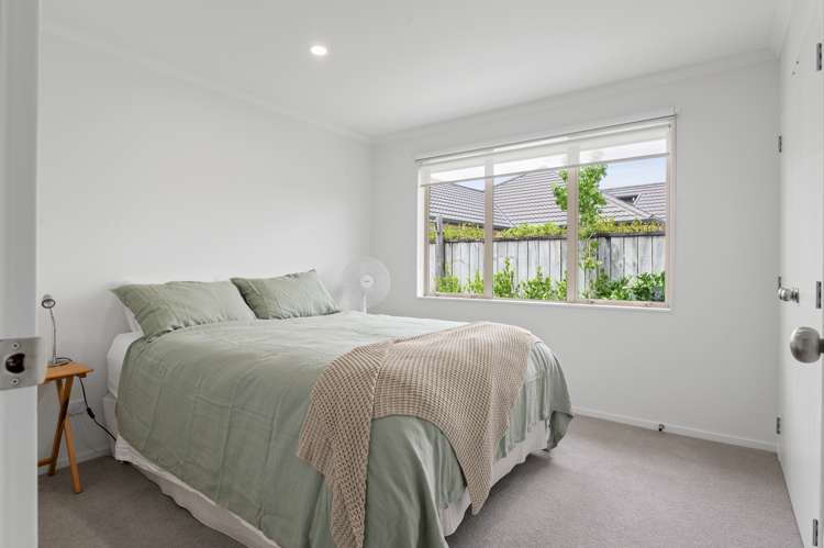 88 Huntington Drive Huntington_18