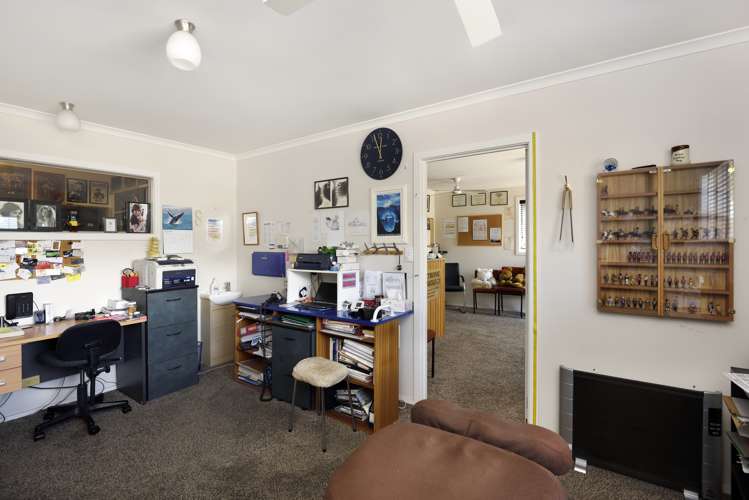 69 Washbourn Drive Richmond_12