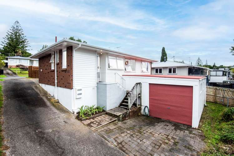 1/29 Glendene Avenue Glendene_1