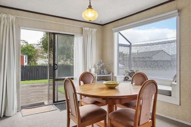 32 Sylvania Drive Matua_3